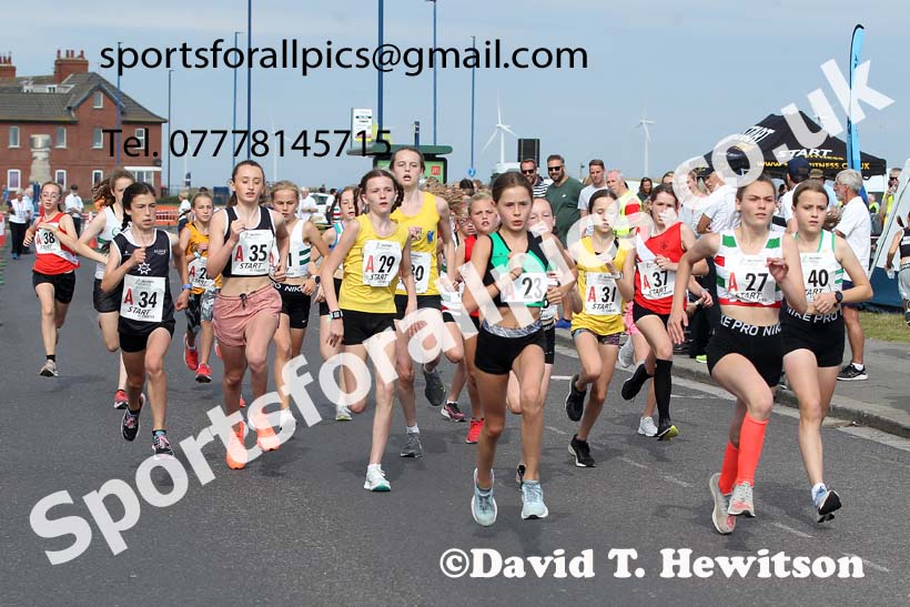 Girls under-13s 2021 Northern 6 and 4 Stage and Young Athletes Road Relays, Redcar. Photo: David T. Hewitson/Sports for All Pics